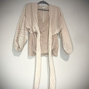 Combo set, cozy shirt and cover up/wrap.